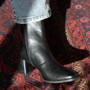 نیمبوت زنانه مشکی دنیز