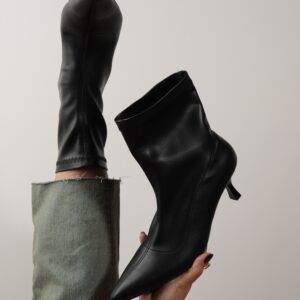 نیمبوت زنانه مشکی لارا